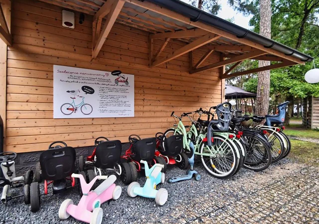 Kolorowe Domki Pobierowo Buitenkant foto